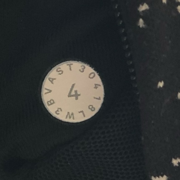 Lululemon Run Briskly 1/2 Zip Top 4 Magnetized Jacquard Black Speckled - Picture 7 of 16